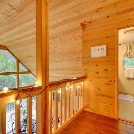 Serene Fancy Gap Cabin Retreat In Private Setting! Eksteriør billede