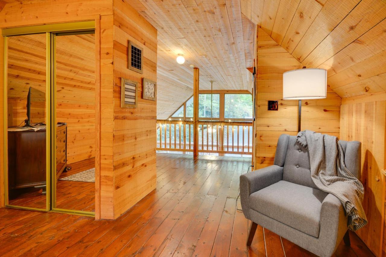 Serene Fancy Gap Cabin Retreat In Private Setting! Eksteriør billede