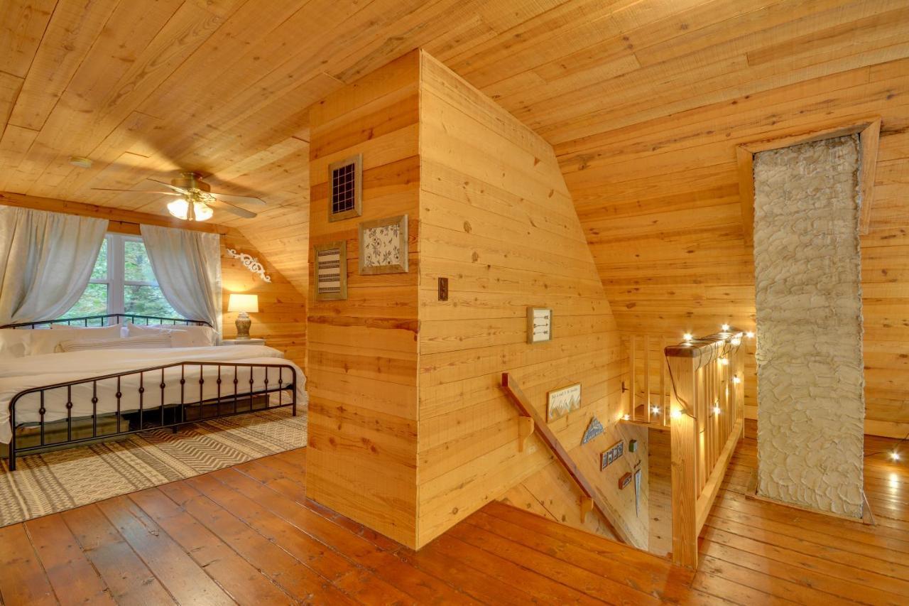 Serene Fancy Gap Cabin Retreat In Private Setting! Eksteriør billede